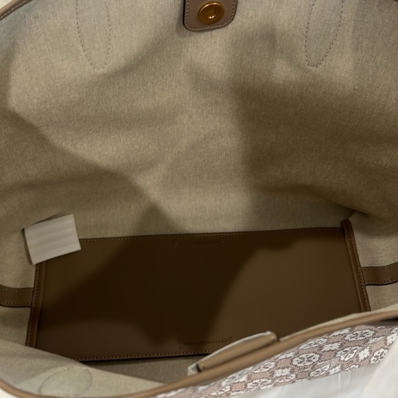 Kate spade canvas/new! - Picture 9 of 9